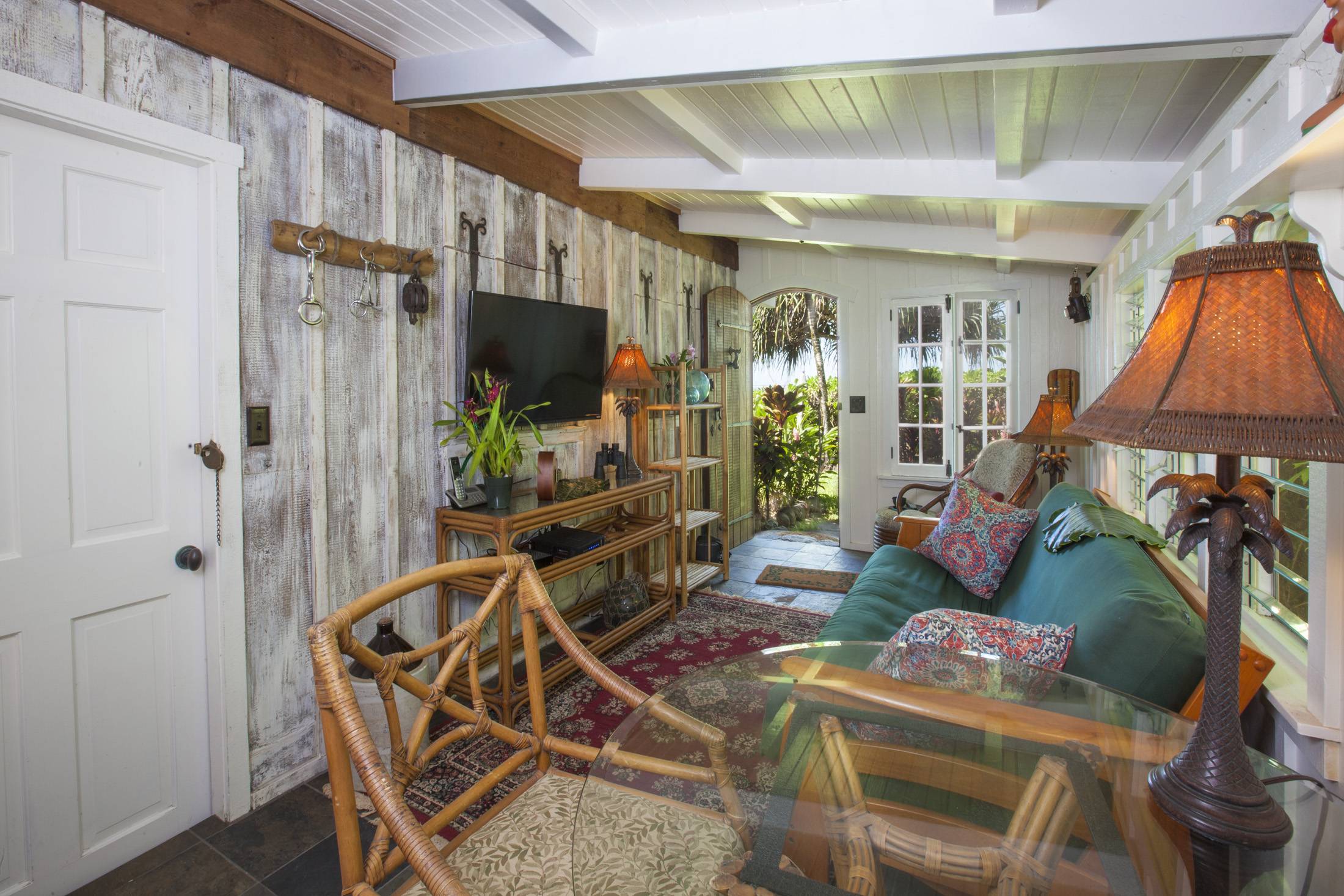 Kilauea, HI 96754,4261 ANINI RD #2