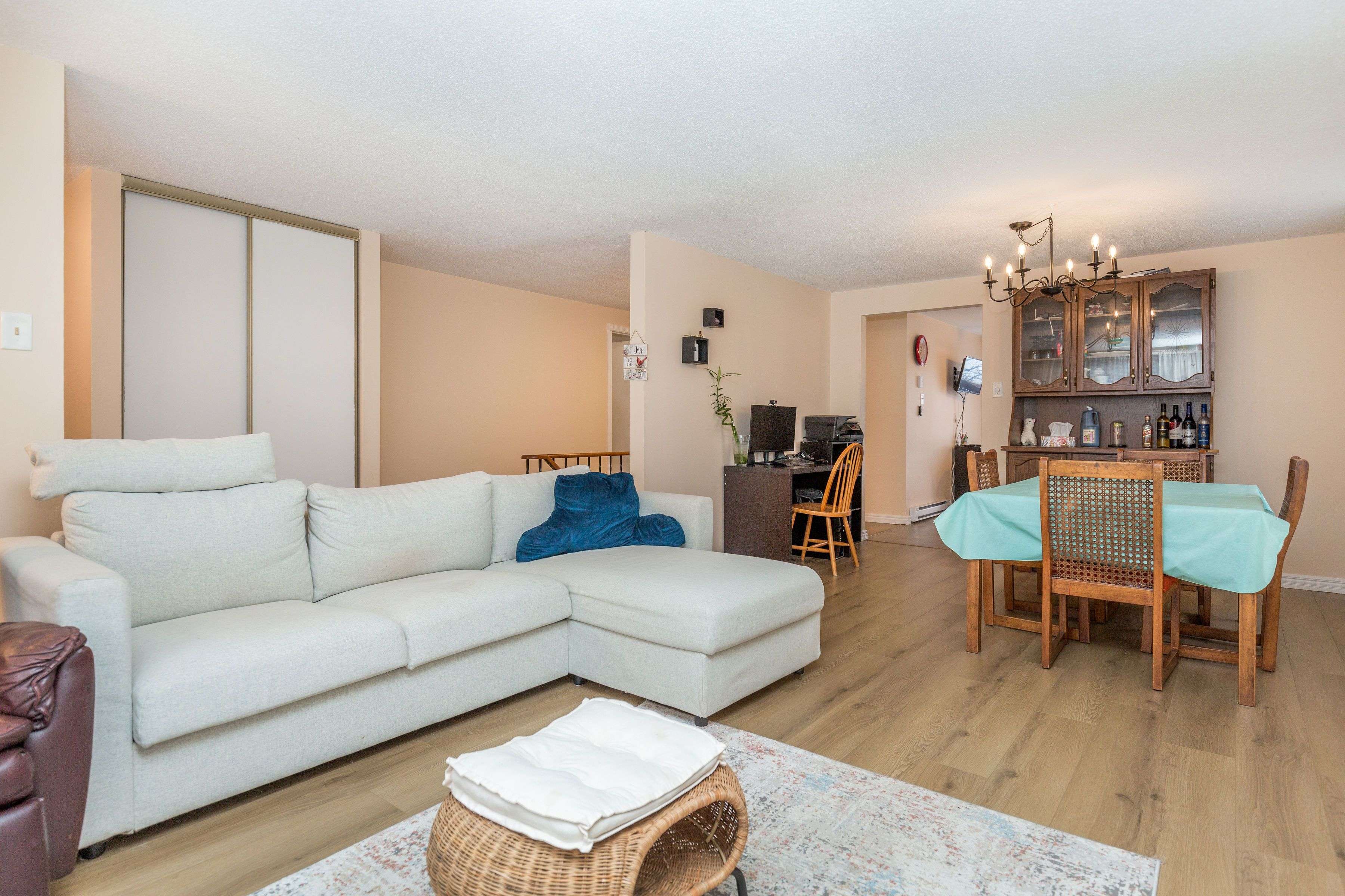 Barrie, ON L4N 5R1,321 Sunnidale RD