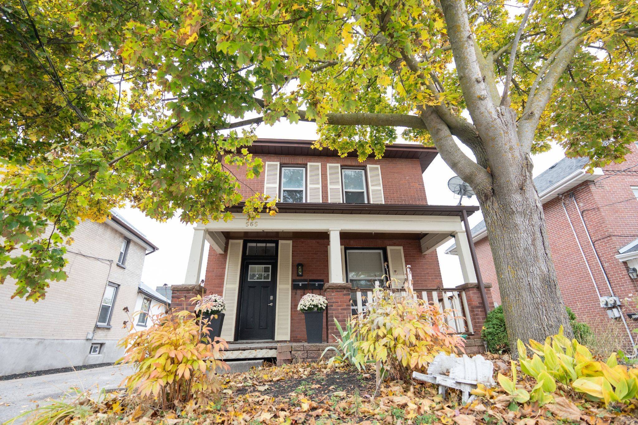 Peterborough, ON K9J 2C8,565 Romaine ST