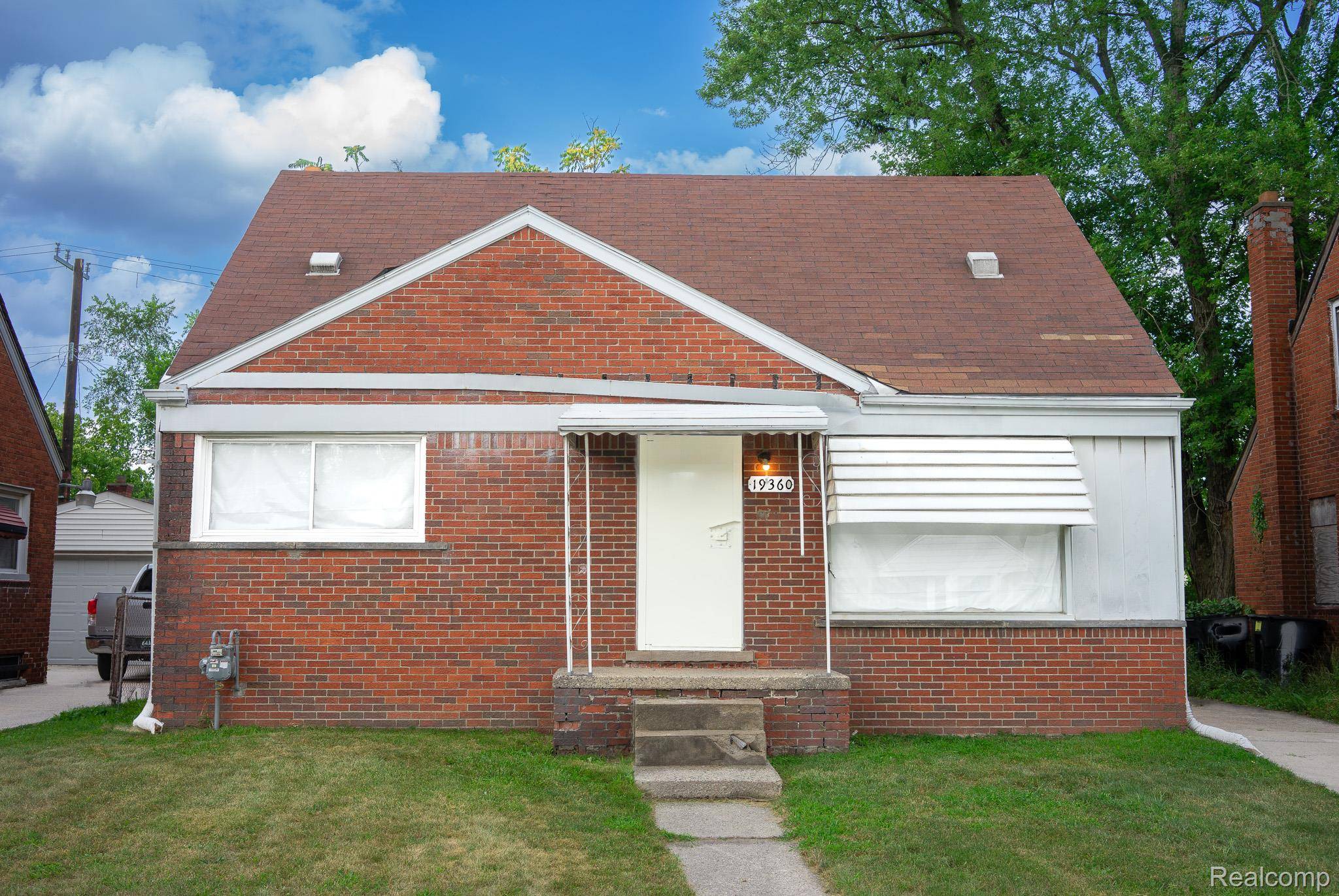 Detroit, MI 48234,19360 RYAN RD