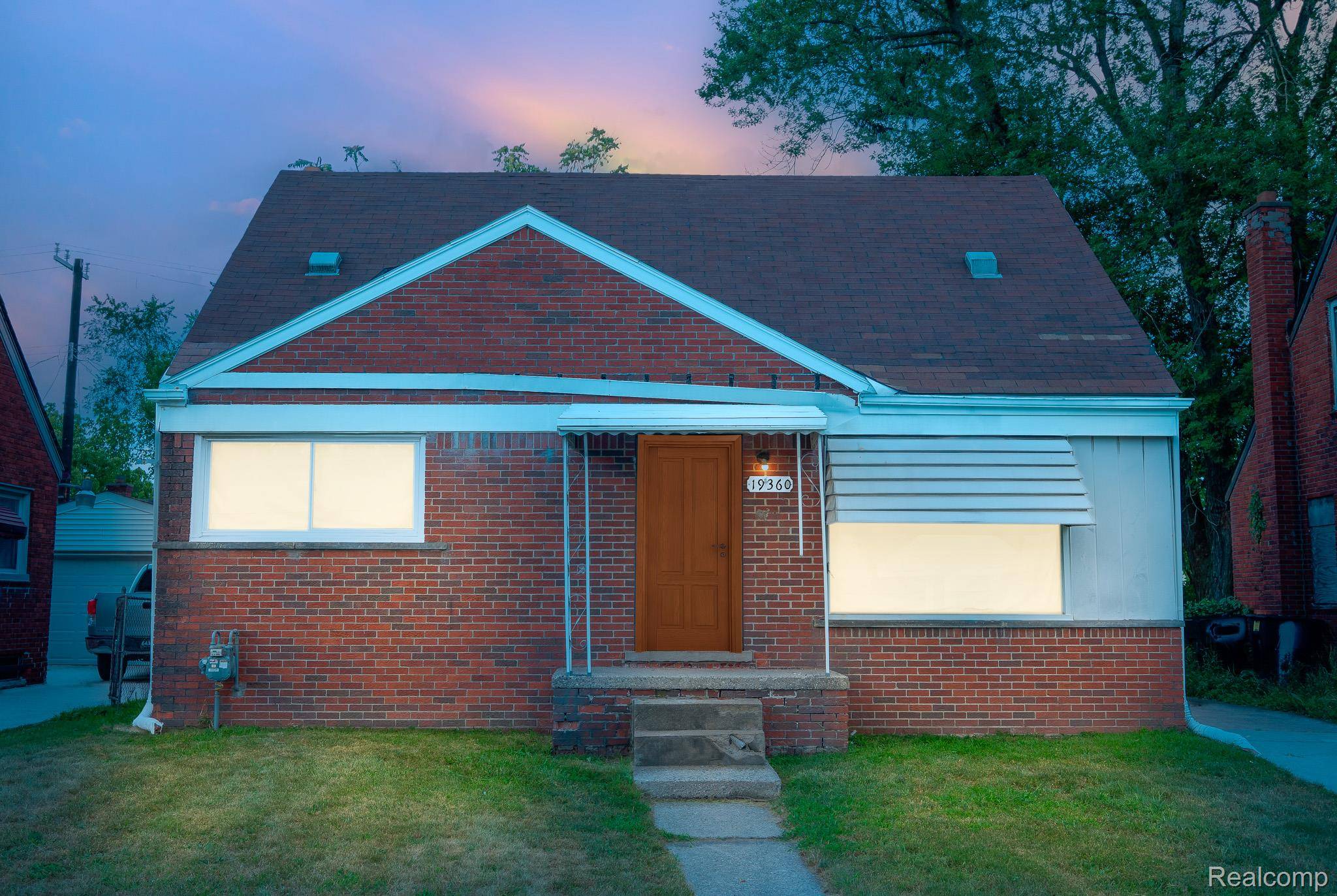 Detroit, MI 48234,19360 RYAN RD