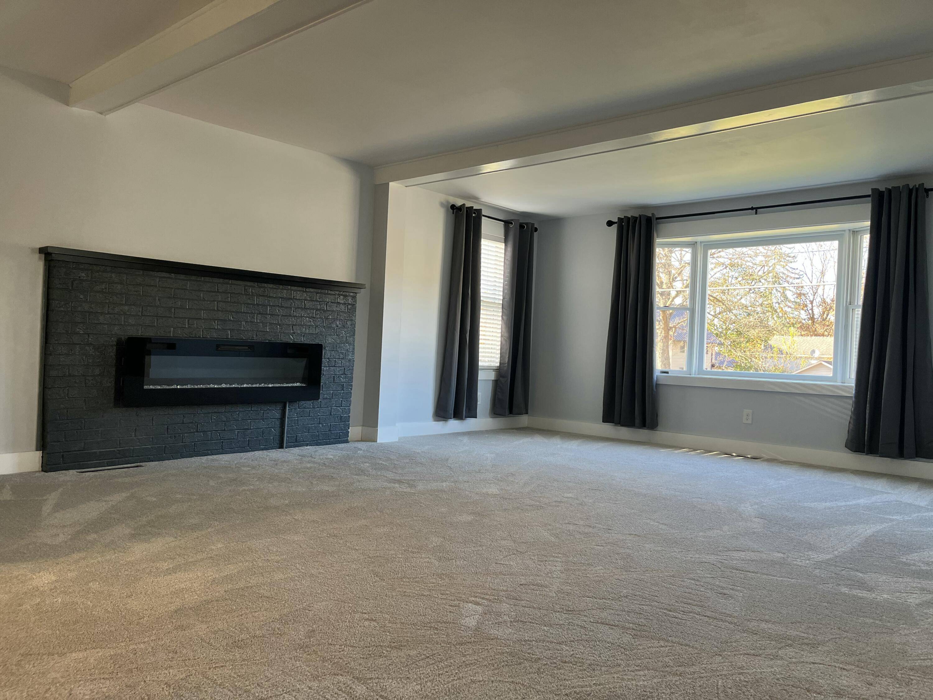 Jonesville, MI 49250,460 E Chicago ST