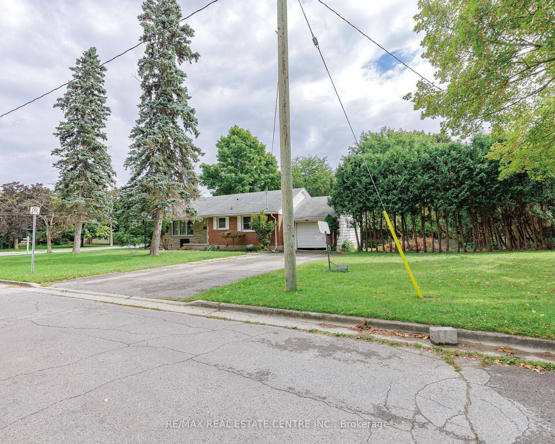 London North, ON N6G 1K2,73 Edgar DR #Basement