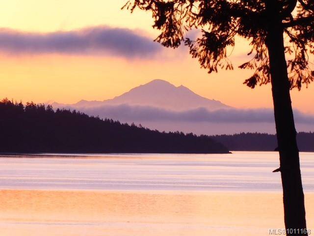 Pender Island, BC V0N 2M1,3210 Armadale Rd