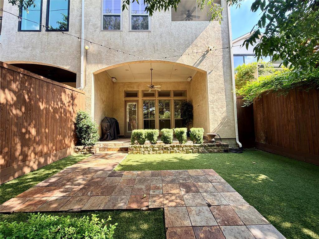 Dallas, TX 75204,4115 Buena Vista Street