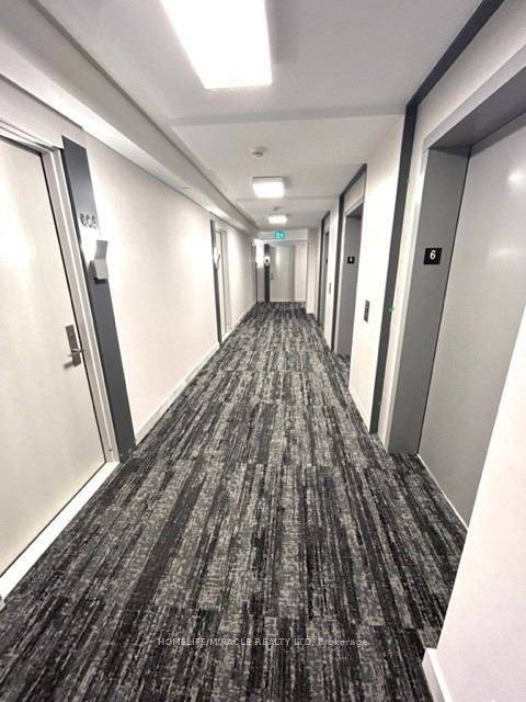 Toronto W08, ON M9B 0C9,30 Samuel Wood WAY #905