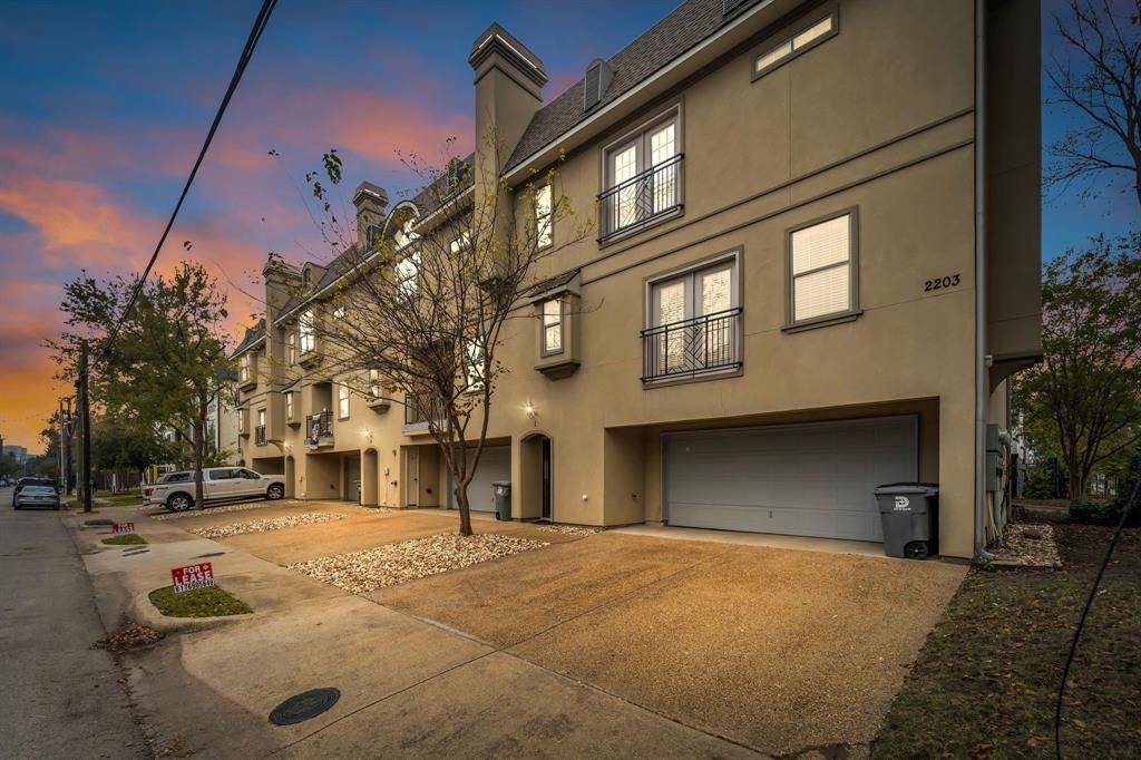 Dallas, TX 75204,2203 N Carroll Avenue #2