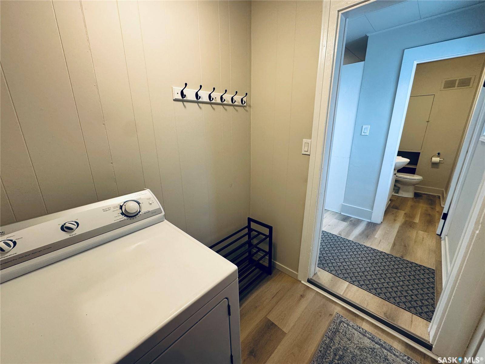 Biggar, SK S0K 0M0,304 5th AVENUE E