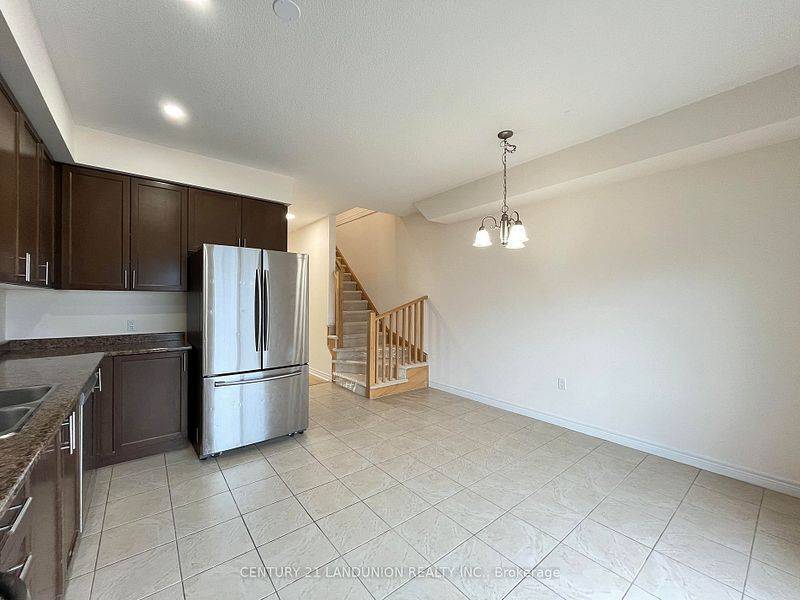 Hamilton, ON L0R 1P0,56 Bloom CRES