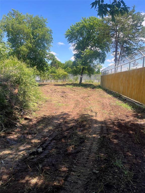 Dallas, TX 75227,4340 Mcneil Street