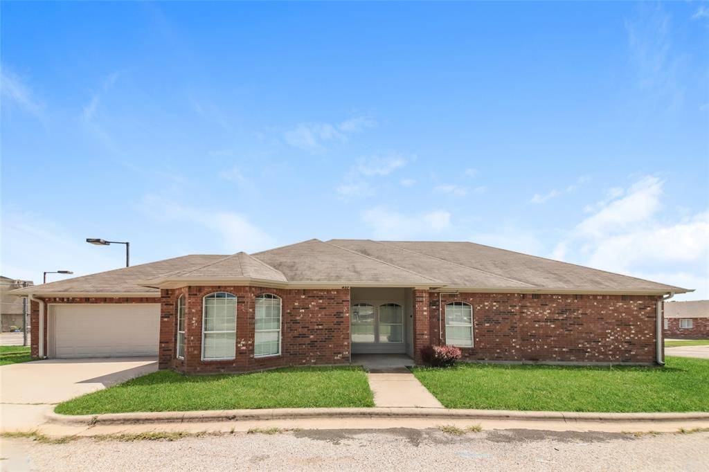 Lake Dallas, TX 75065,432 Lake Highland Drive