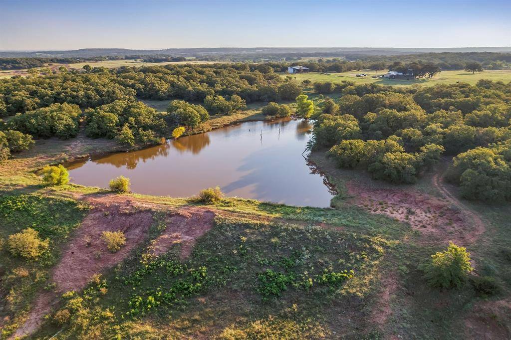 Saint Jo, TX 76265,3773 Cottonwood Creek Road