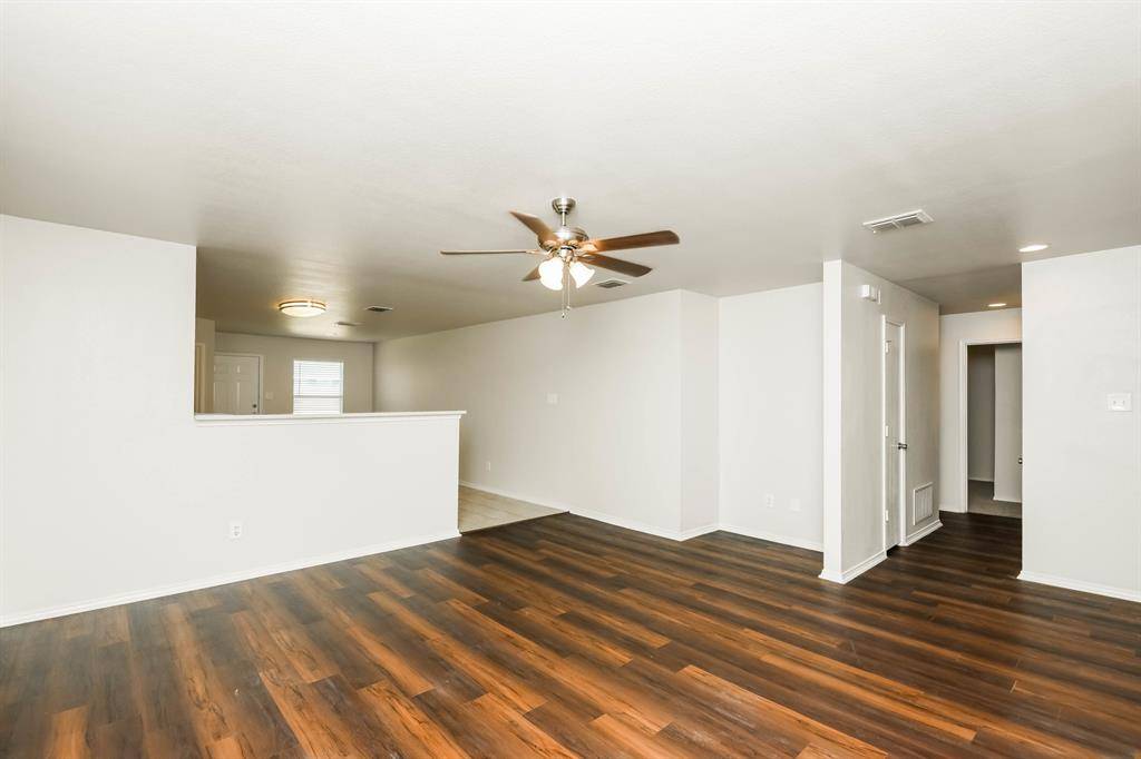 Crowley, TX 76036,1132 Boxwood Drive