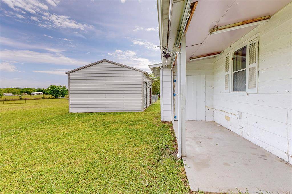 Kaufman, TX 75142,1501 Joyce Road