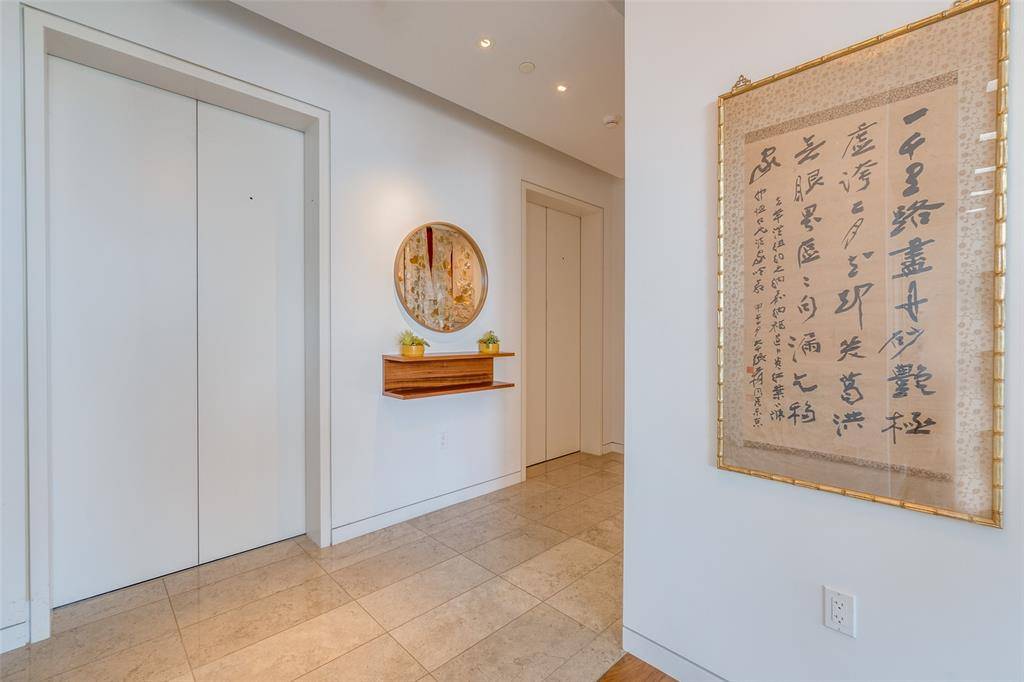 Dallas, TX 75201,1918 Olive Street #701