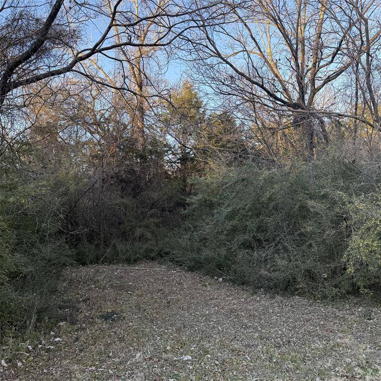 Dallas, TX 75217,9961 Teagarden #2 ac