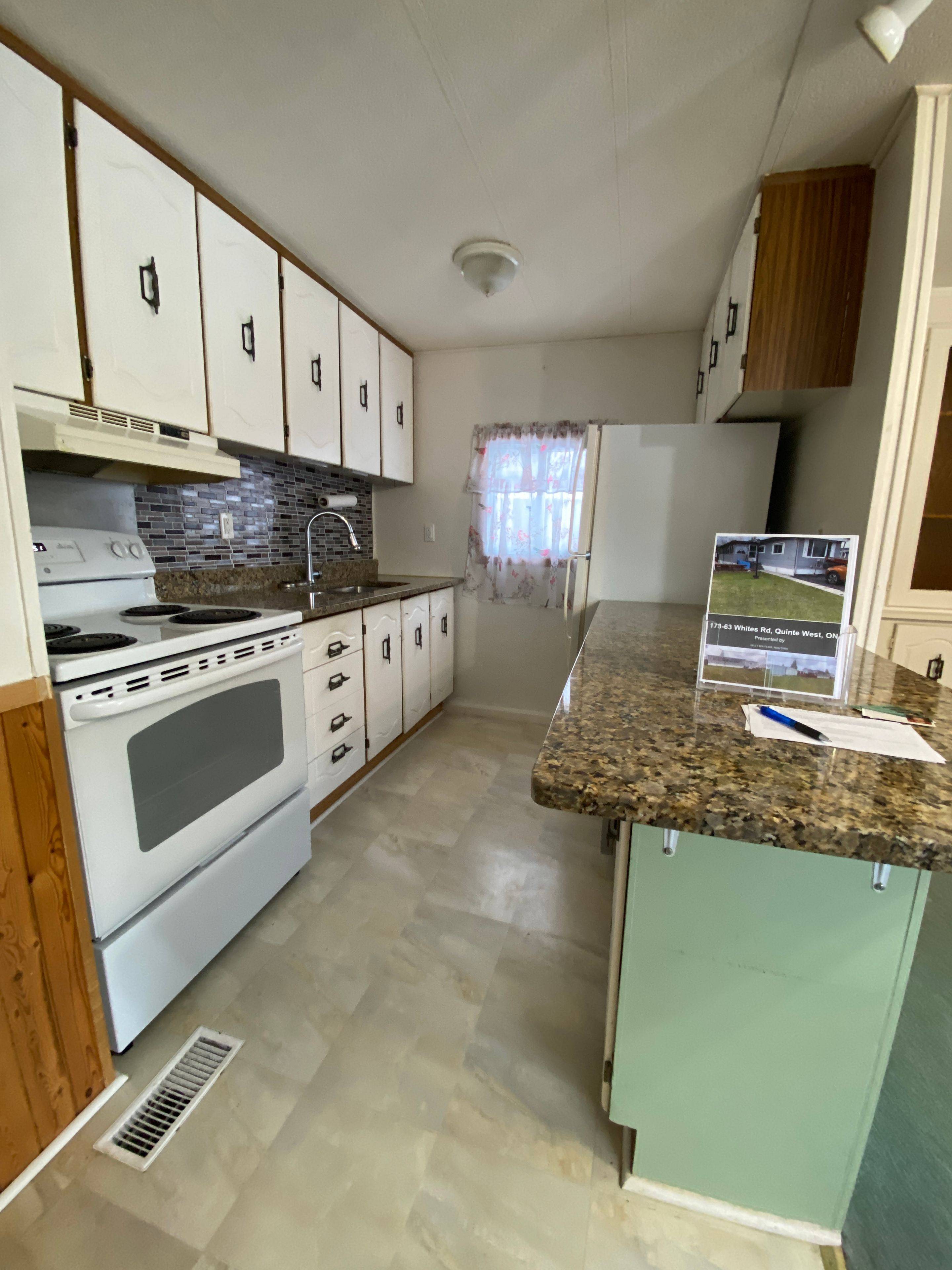 Quinte West, ON K9V 5P5,63 Whites RD #173