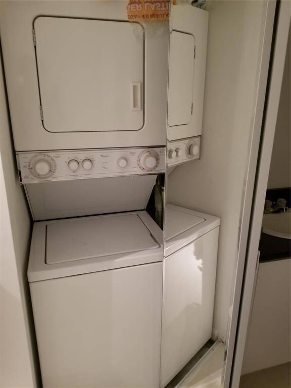 Pembroke Pines, FL 33027,Address not disclosed