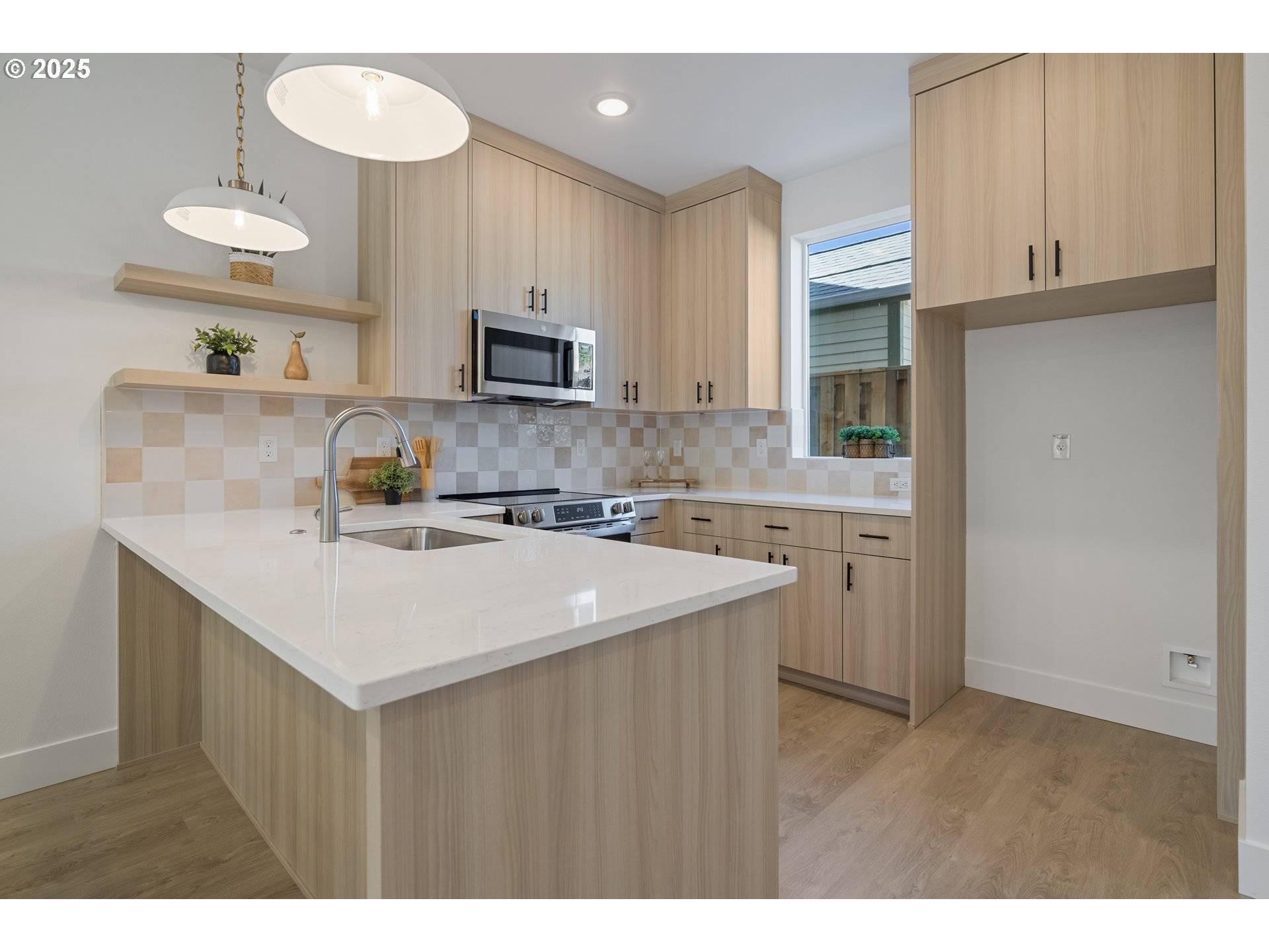 Portland, OR 97218,4512 NE WYGANT ST