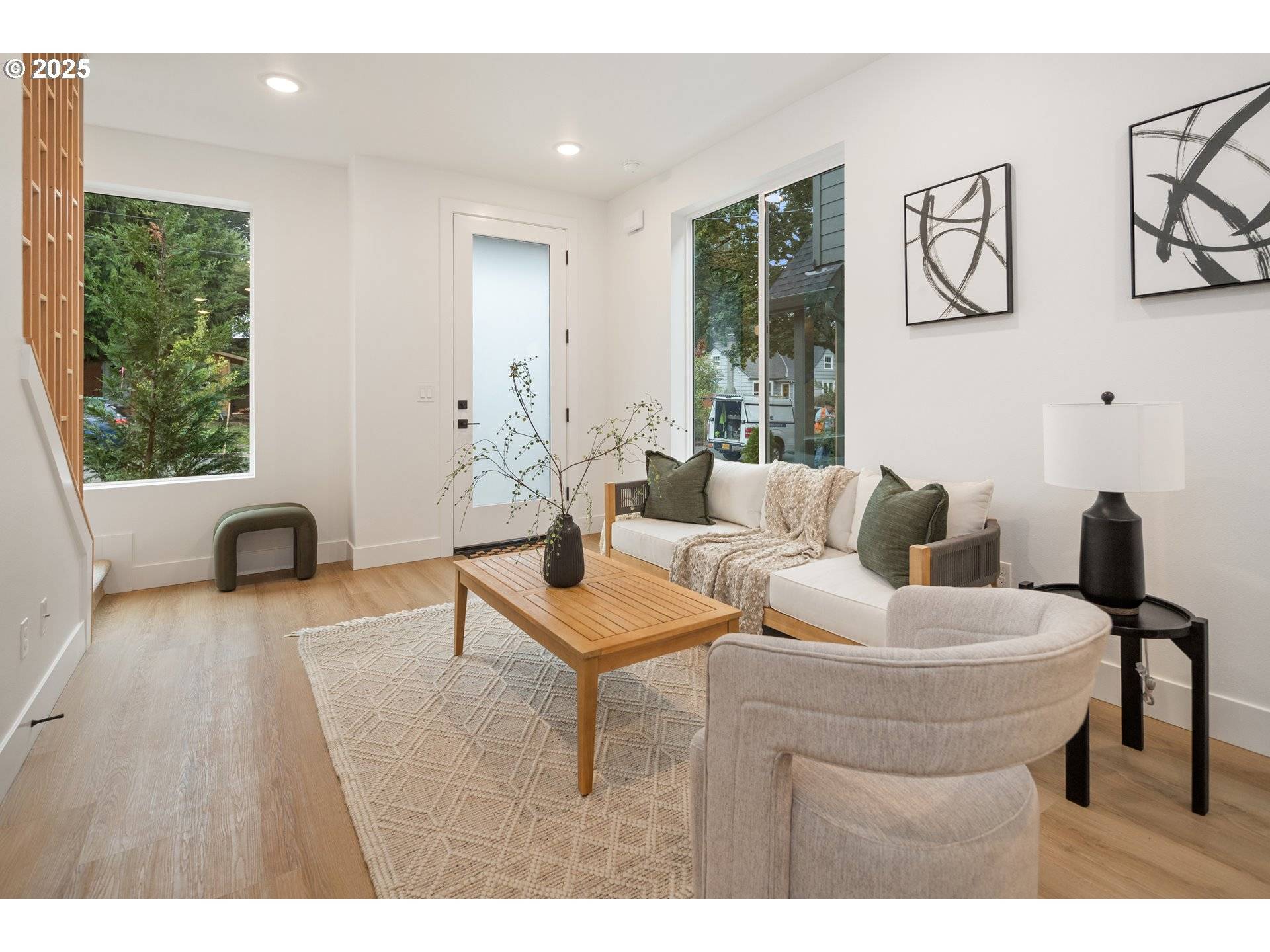 Portland, OR 97202,4029 SE TIBBETTS ST