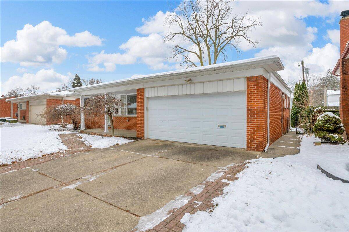 Livonia, MI 48154,31049 Grennada ST