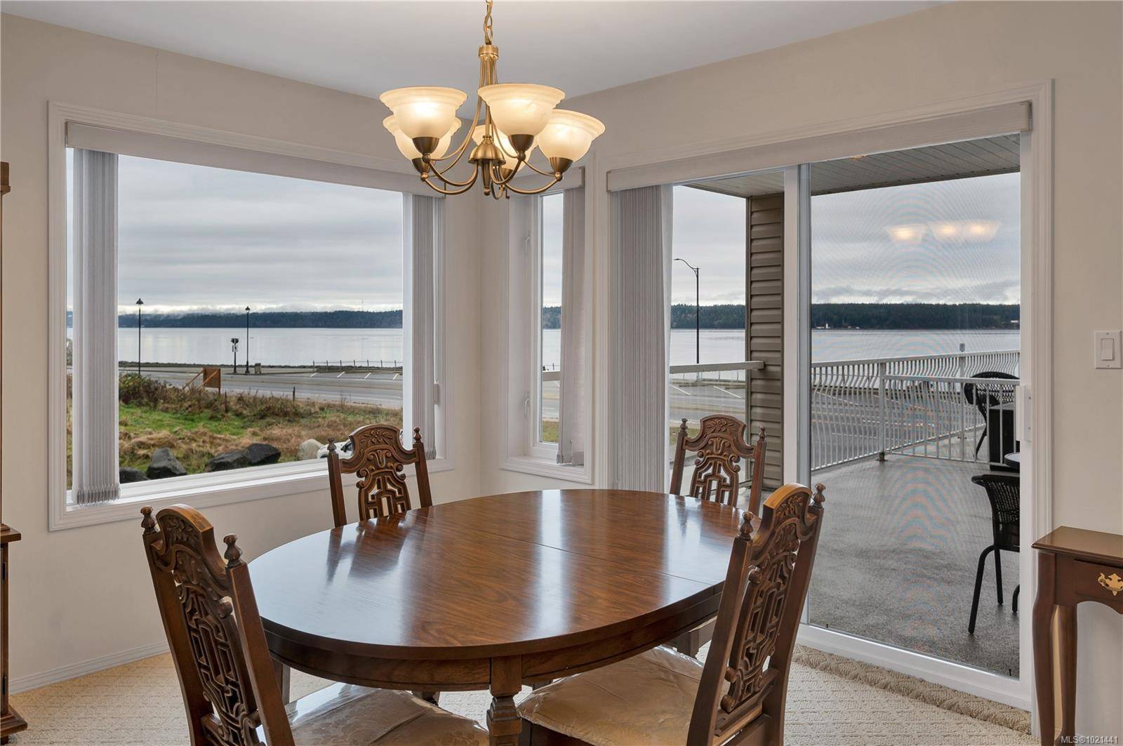 Campbell River, BC V9W 1B5,1350 Island Hwy S #108