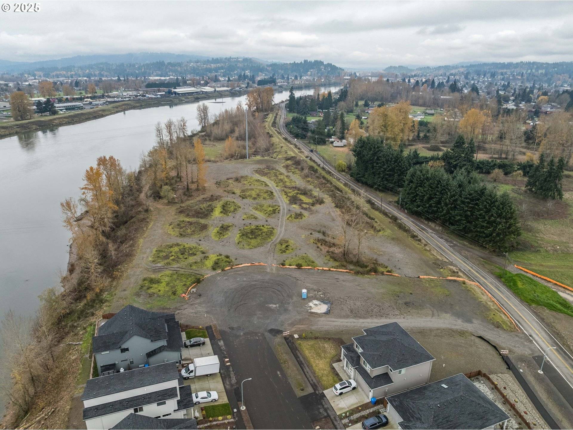 Kelso, WA 98626,S River RD