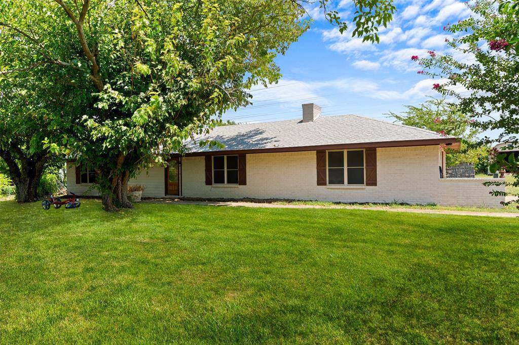 Lavon, TX 75166,9832 County Road 540