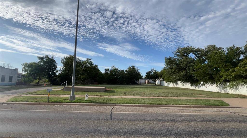 Coleman, TX 76834,505 E Walnut Street
