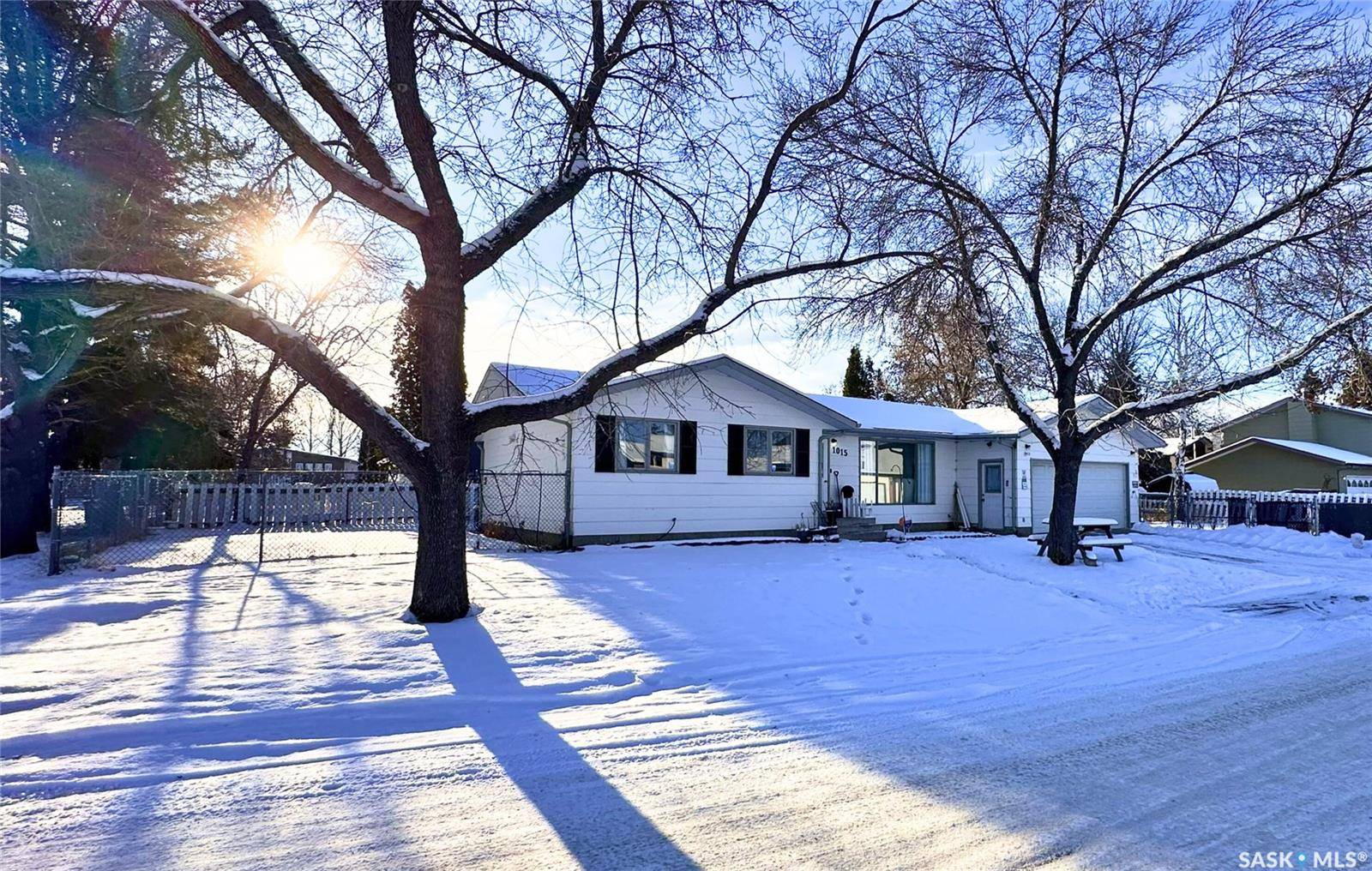 Prince Albert, SK S6V 6L7,1015 Wyllie CRESCENT