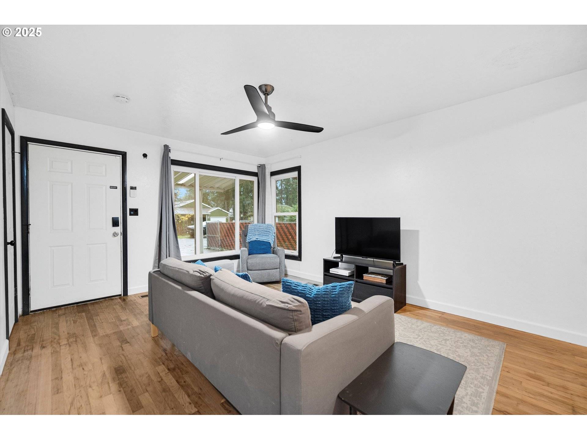 Portland, OR 97233,2227 SE 141ST AVE