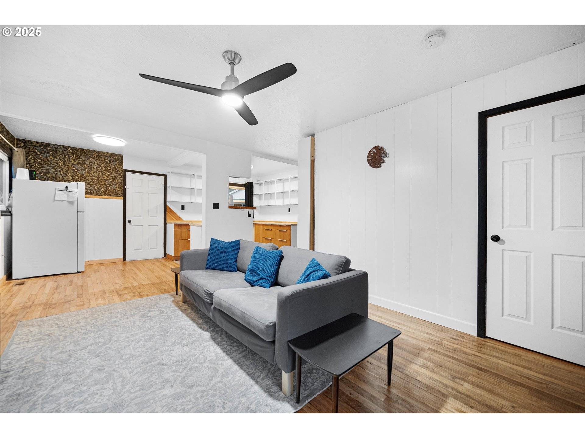 Portland, OR 97233,2227 SE 141ST AVE