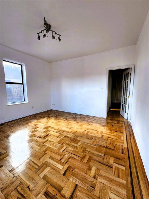 Brooklyn, NY 11235,2940 Ocean AVE #D16