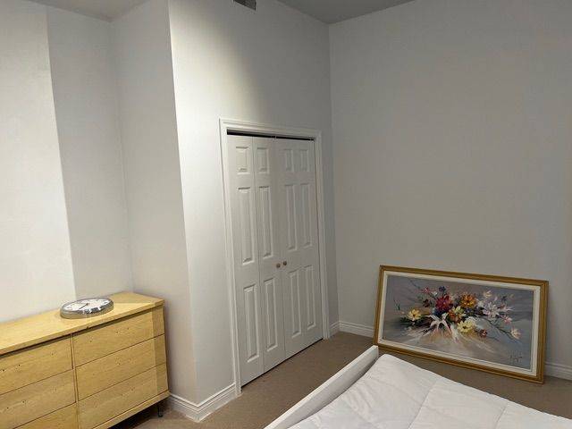 Toronto C08, ON M5A 2L1,208 Carlton ST #Main