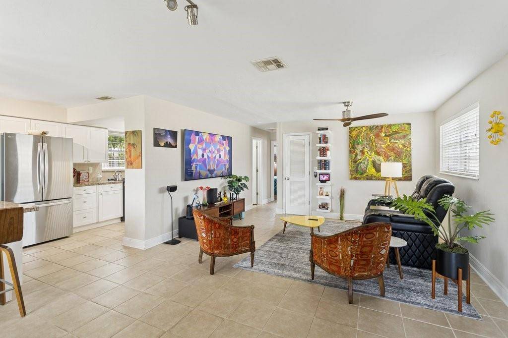 Oakland Park, FL 33334,5901 NE 2nd Ter