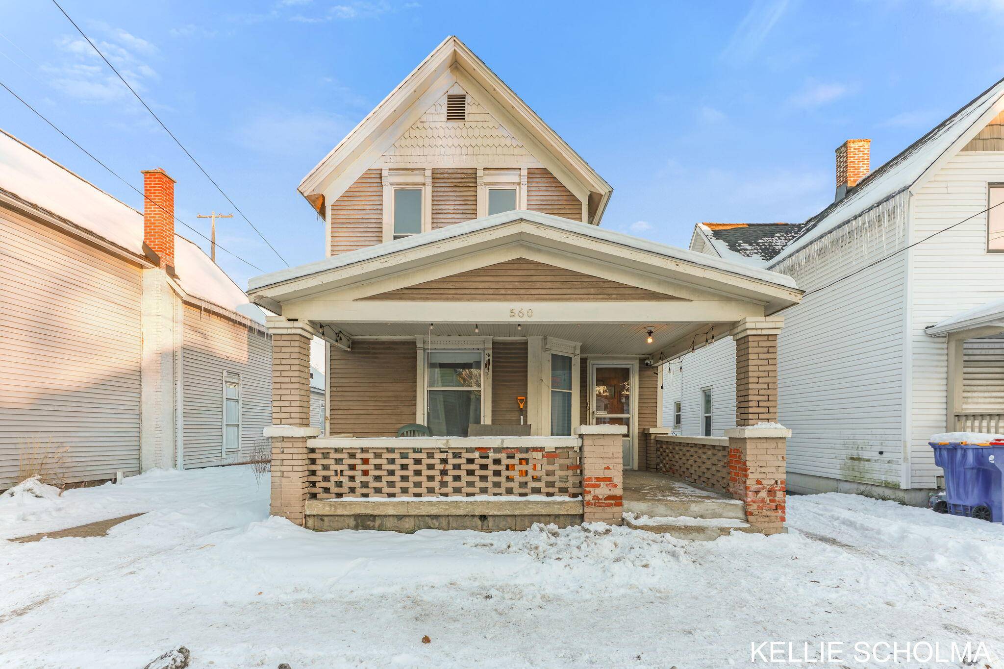 Grand Rapids, MI 49504,560 Lane AVE NW