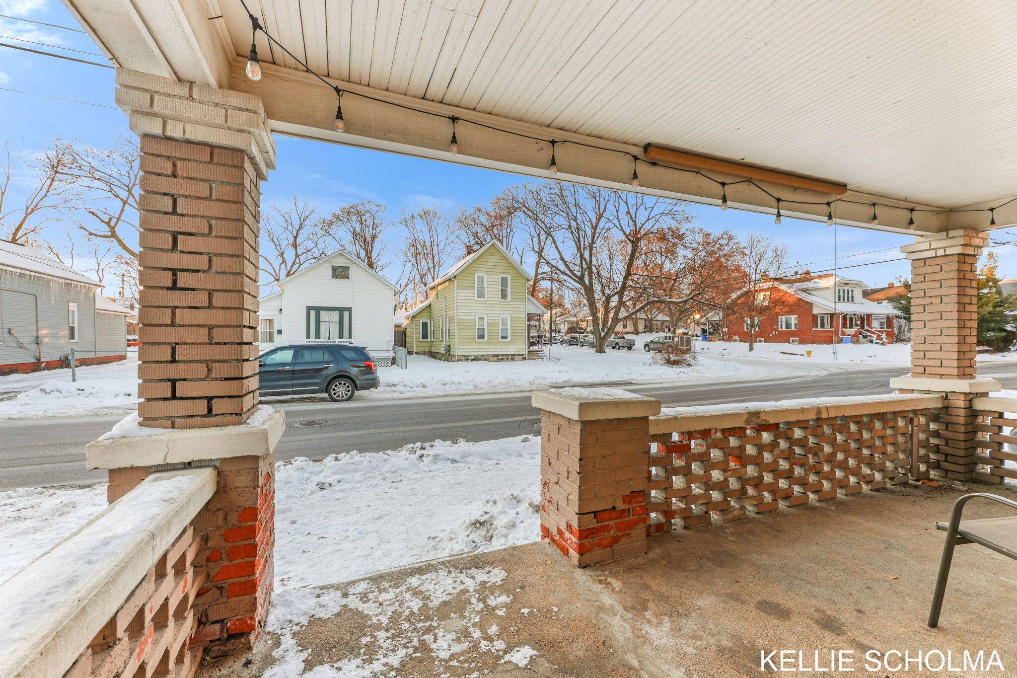 Grand Rapids, MI 49504,560 Lane AVE NW