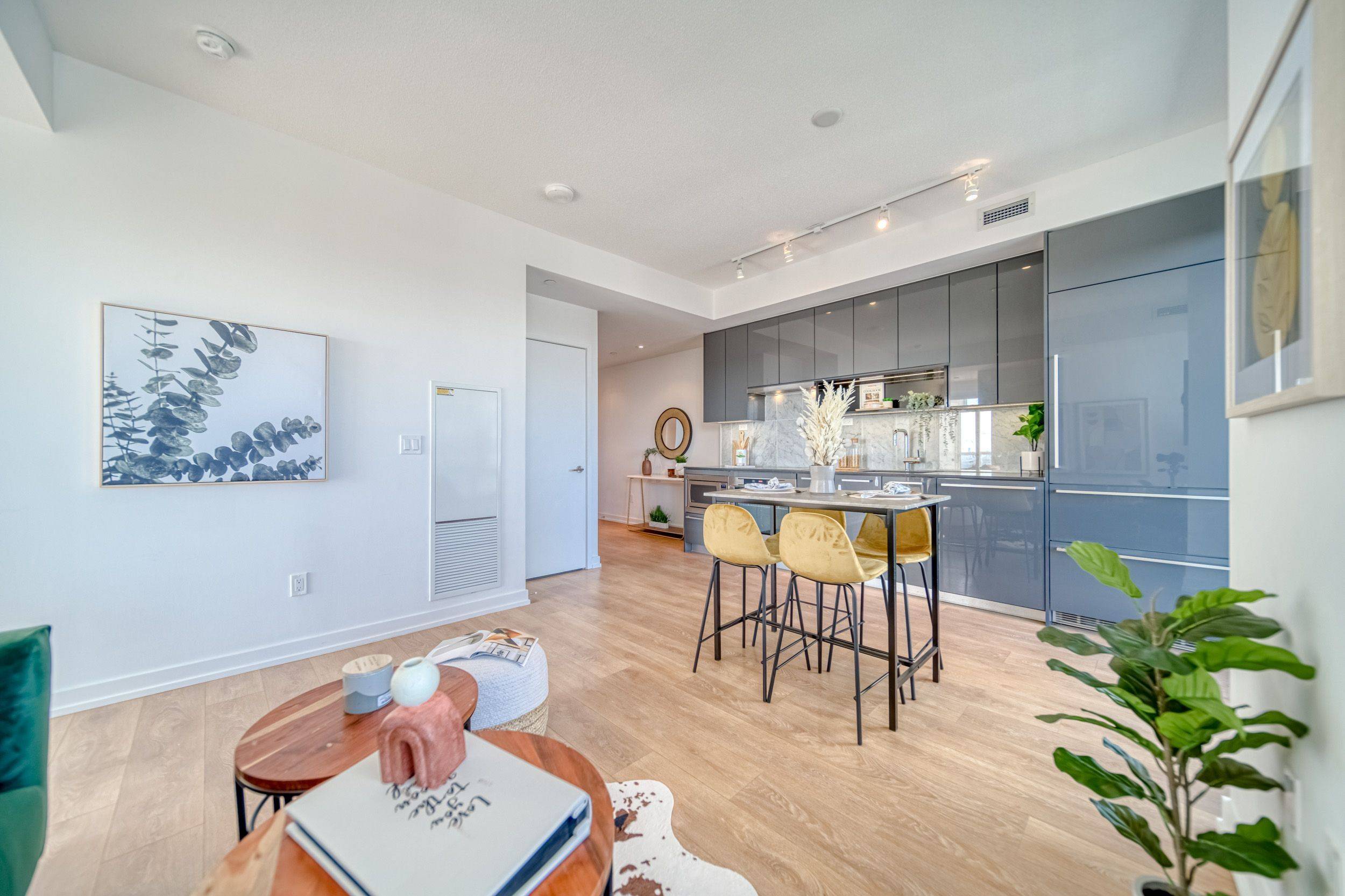 Toronto C15, ON M2K 0E3,115 Mcmahon DR #3110