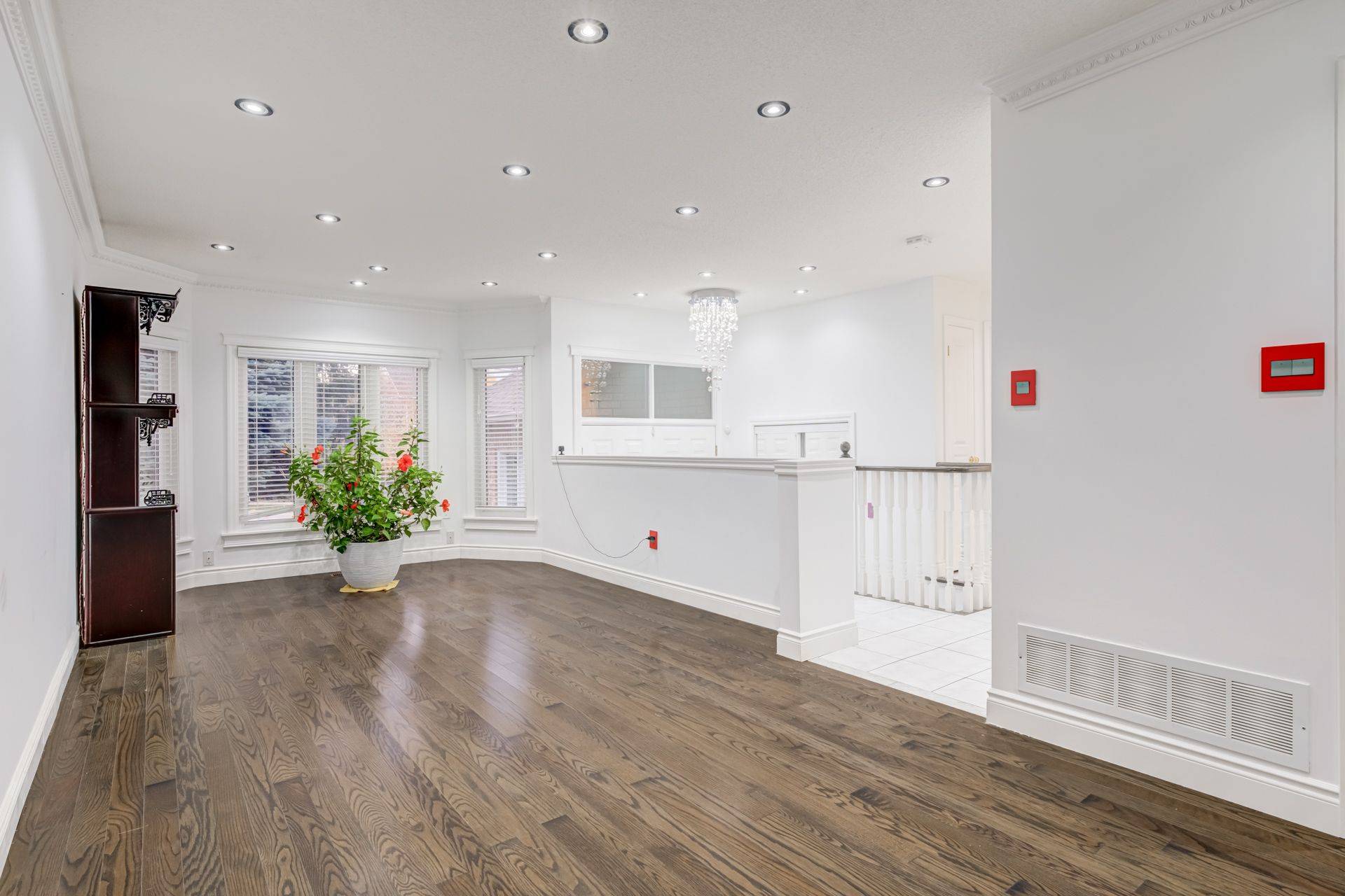 Mississauga, ON L5M 6C2,5309 Mcfarren BLVD