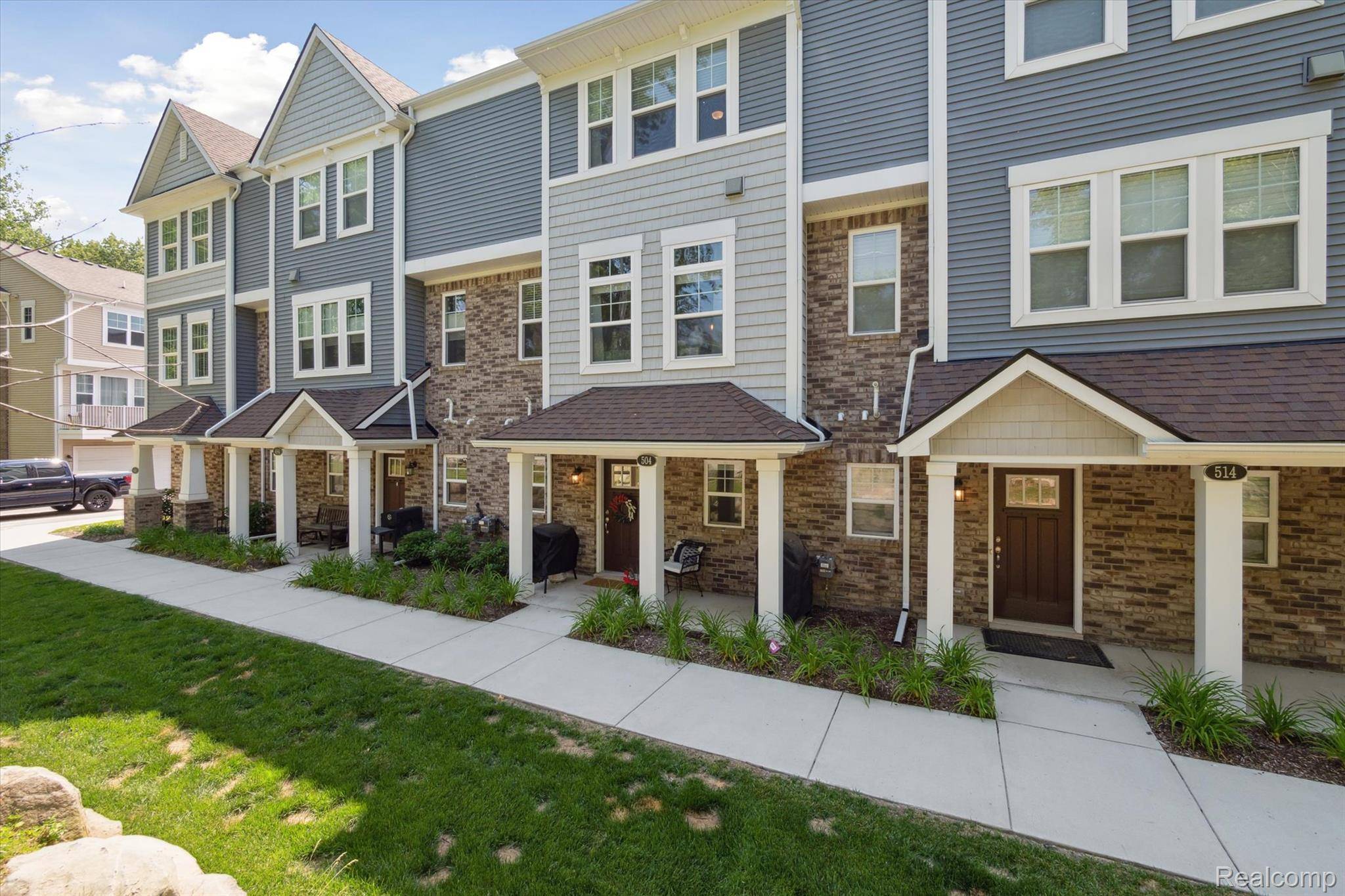 Brighton, MI 48116,504 Anne AVE