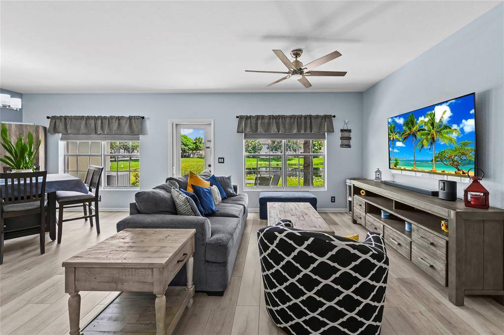 Greenacres, FL 33463,4405 Macarthur Palm Trl #4505