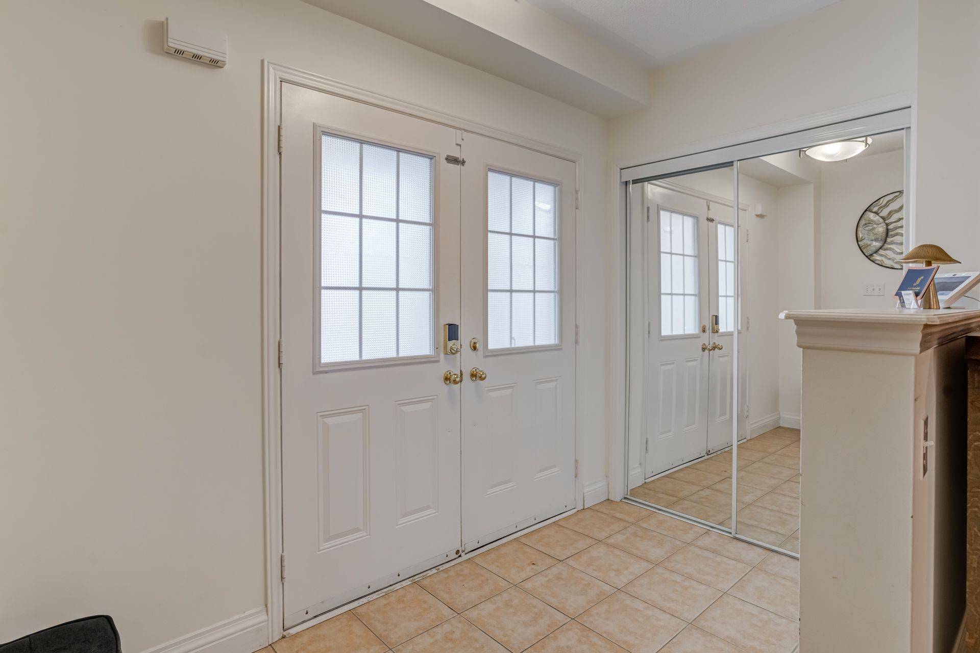 Milton, ON L9T 7A9,282 Giddings CRES