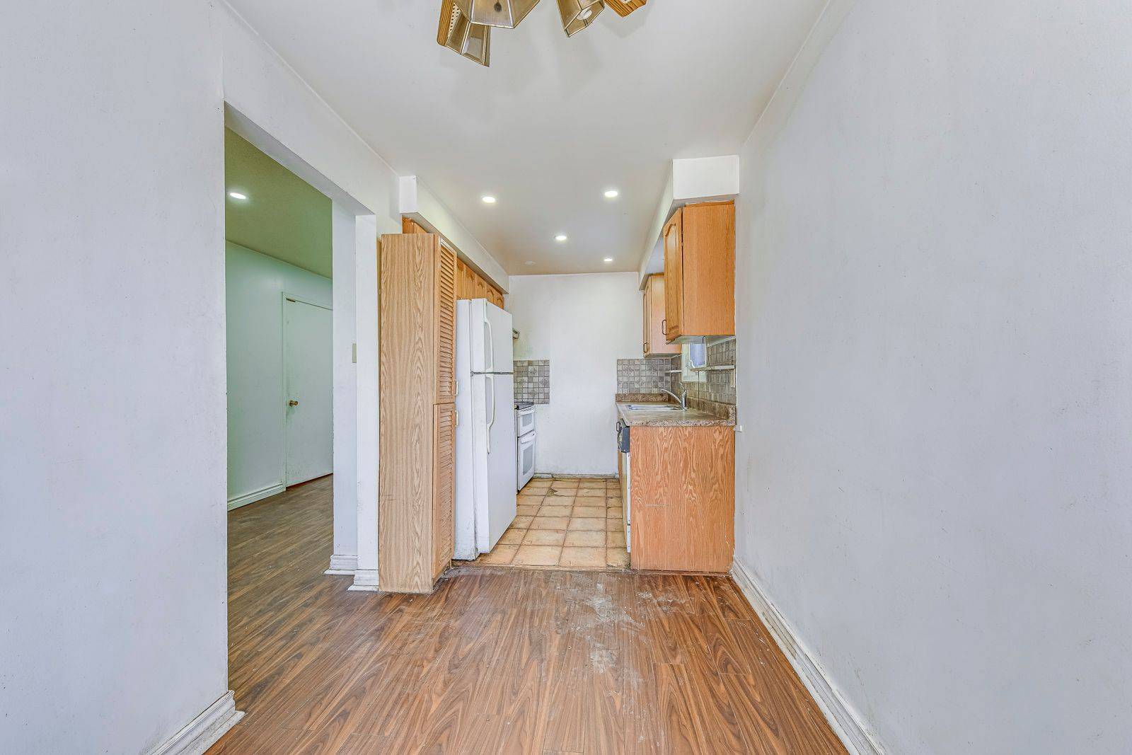 Brampton, ON L6Y 2K9,66 Banting CRES