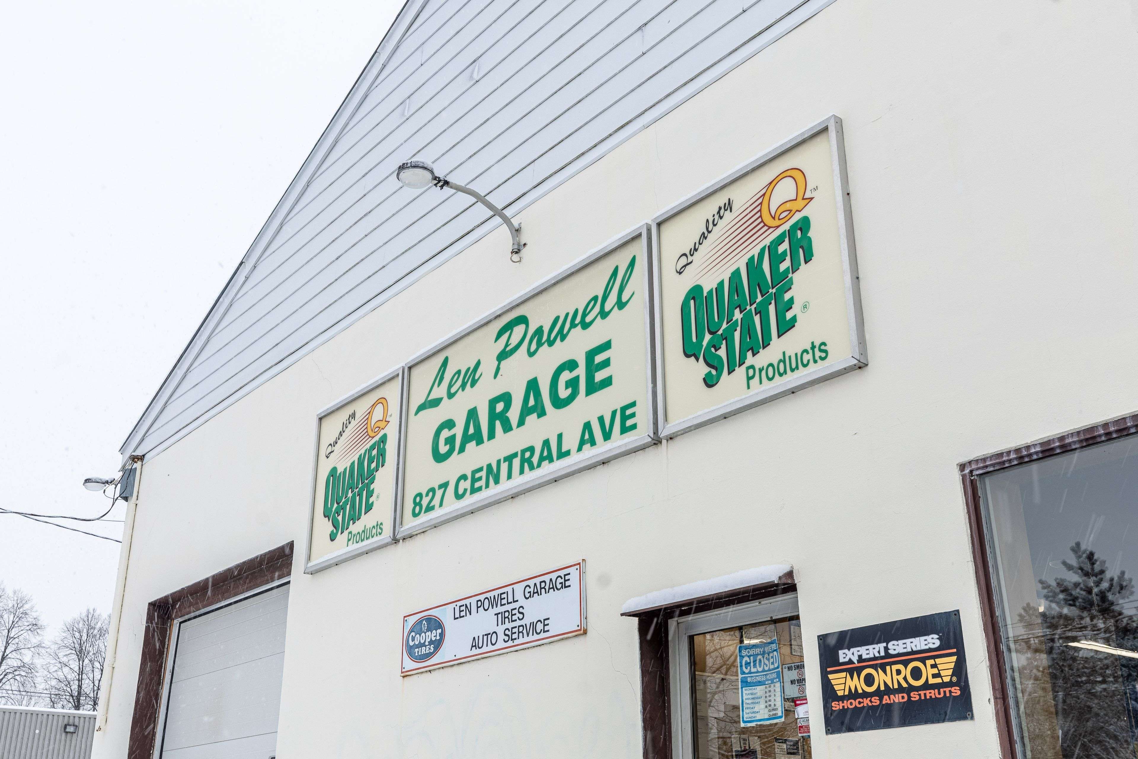 London East, ON N5W 3R1,827 CENTRAL AVE