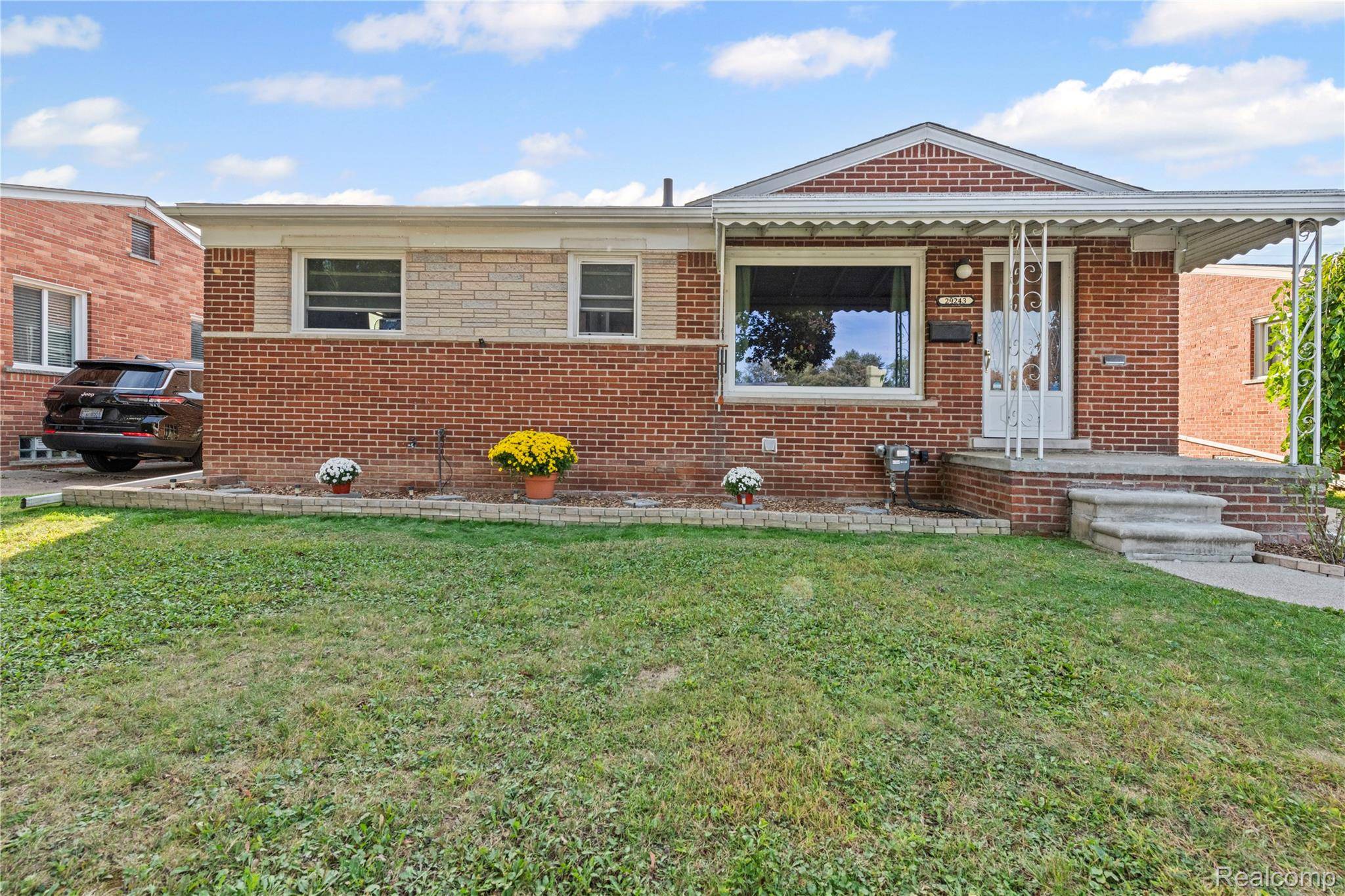 St. Clair Shores, MI 48081,29243 Boston ST