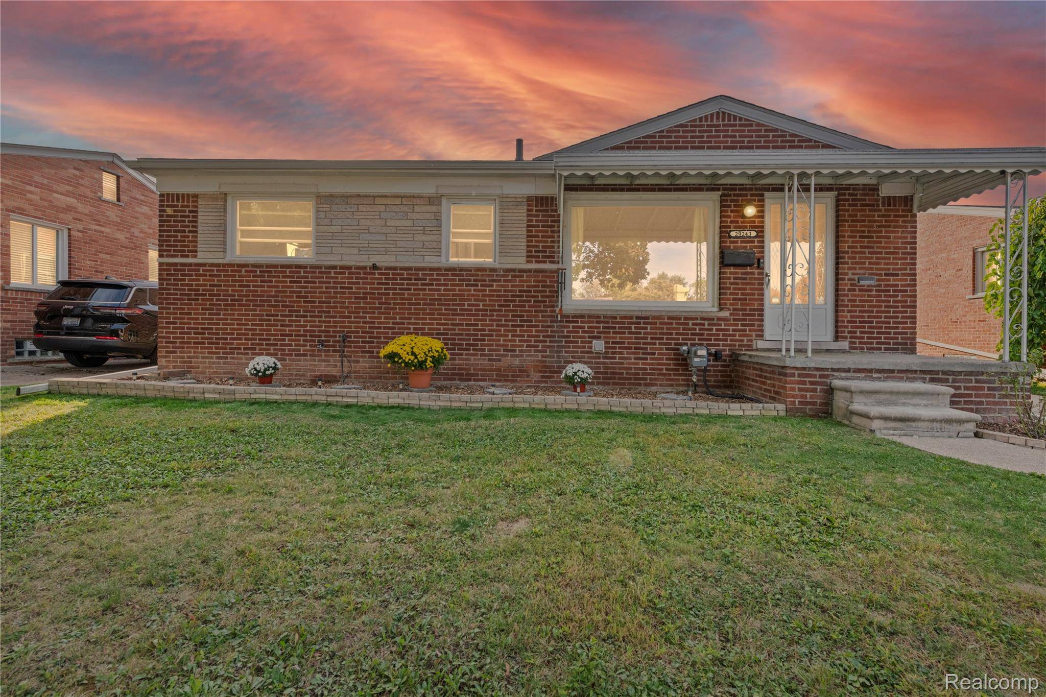 St. Clair Shores, MI 48081,29243 Boston ST