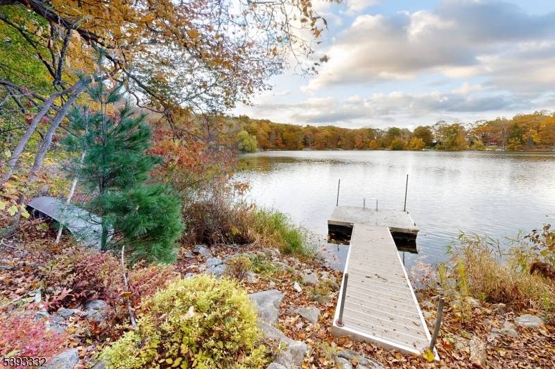 Vernon Twp., NJ 07422,25 Lakeside Dr