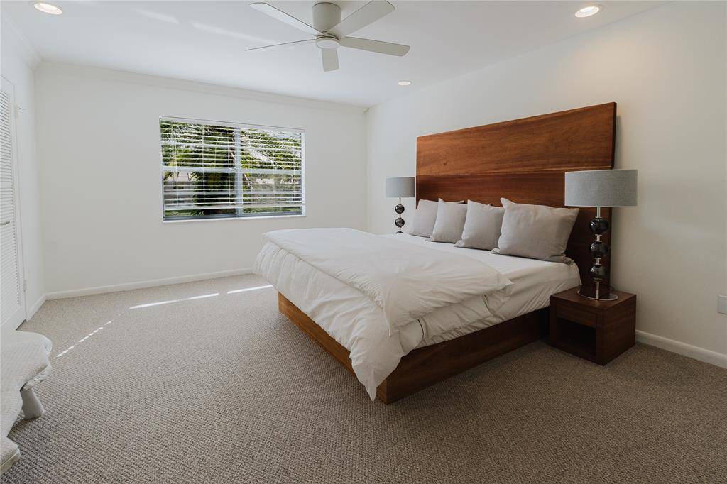 Boca Raton, FL 33428,9277 Vista Del Lago #39B