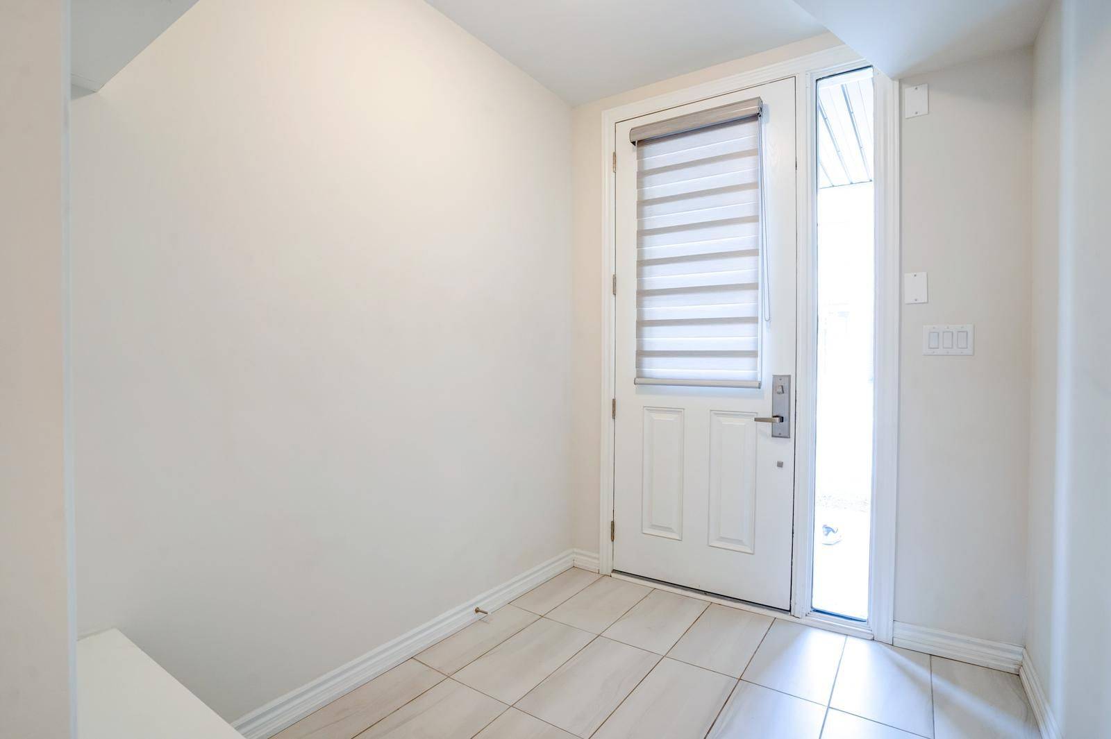 Brampton, ON L6P 4N8,20 Lavinia RD