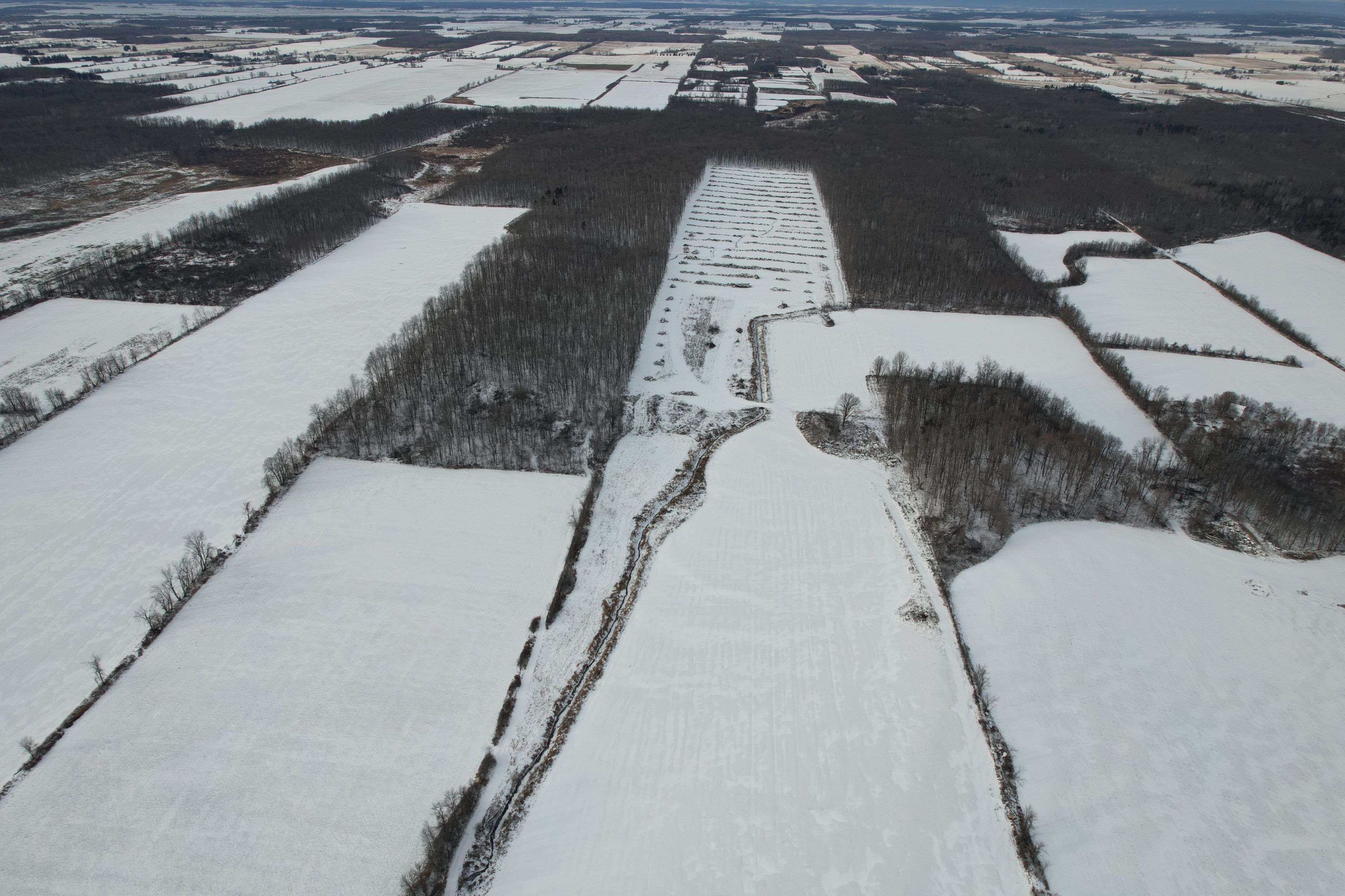 North Glengarry, ON K0C 1A0,20615 Lochiel RD